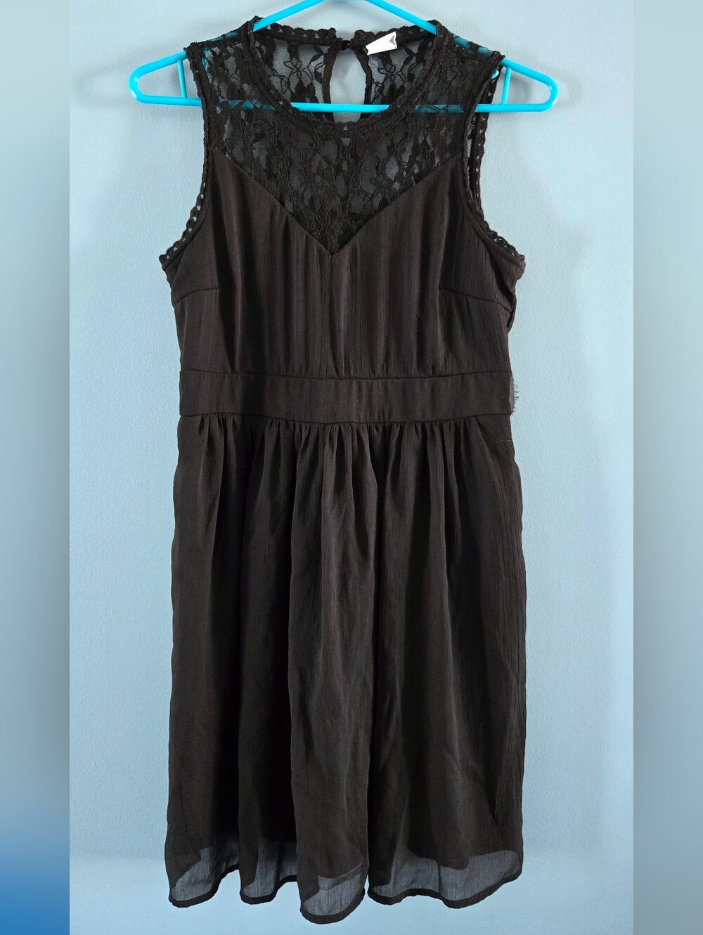 Vero Moda Black Lace Sleeveless Dress (Small)